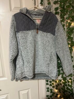 Cozy Light Gray Sherpa Pullover with Quilted Yoke